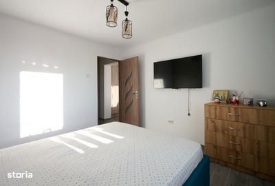 Apartament cu 3 camere semidecomandat, mobilat în Craiovei - 12