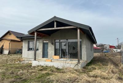 De vanzare casa parter toate utilitatile teren generos Balotesti - 2