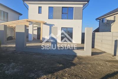 Casă individuală cu 4 camere cu Canalizare în Șura Mică - 3