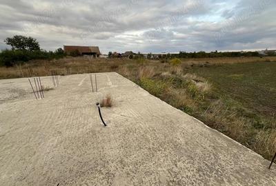 Teren de 3000 mp, în Checea - 11