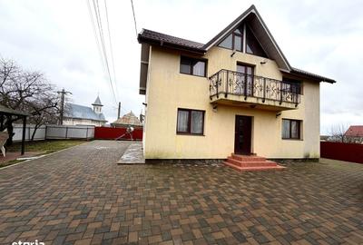 Casă cu 4 camere cu Teren 1014 Mp în Săucești - 7