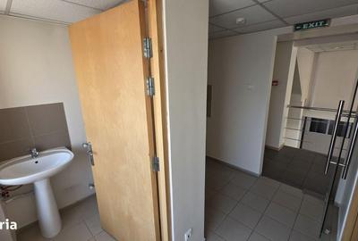 Spațiu comercial, de 210 mp, în 23 August - 3