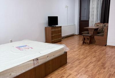 Inchiriez garsoniera - 4