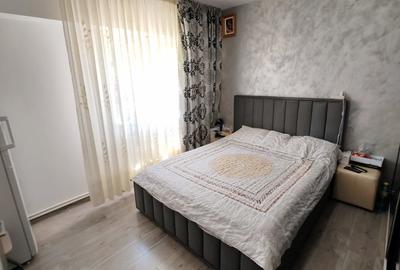 Garsonieră decomandată în - 2