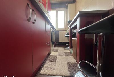 Apartament cu 2 camere nedecomandat în Micro 6 - 5