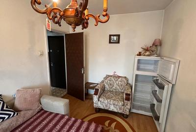 Apartament cu 3 camere semidecomandat în Clăbucet - 14