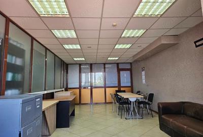 Se ofera spre inchiriere birou spatiu comercial in zona vitan de 44 mp, etaj 5. - 3