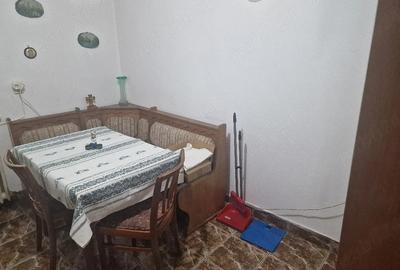 Apartament cu 3 camere decomandat în Central - 8