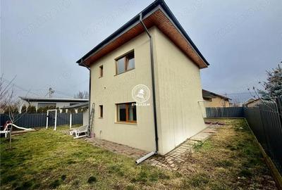 Casă cu 4 camere cu Teren 425 Mp în Miroslava - 3