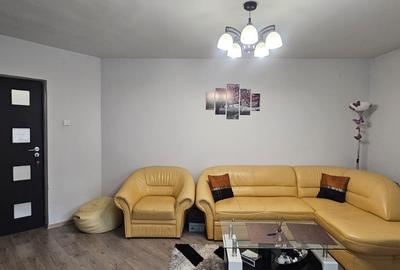 Vand apartament 3 camere,confort 1, decomandat,str.Siretului,mobilat si utilat - 3