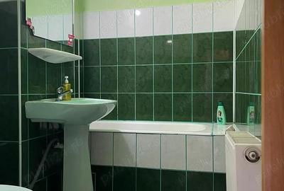 Apartament 4 camere de vanzare in Curtea de Arges Apartament 4 camere de vanzare in Curtea de Arges - 10