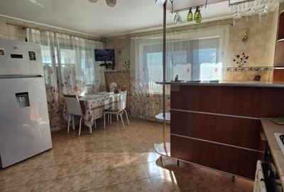 Casă individuală cu 5 camere cu Canalizare în Central - 6