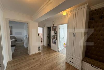 Apartament cu 3 camere decomandat în Decebal