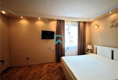Apartament cu 2 camere semidecomandat în 15 Noiembrie - 17