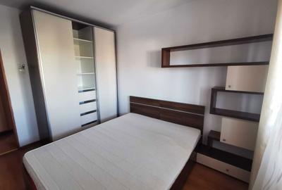 Apartament cu 3 camere decomandat în Cug - 1
