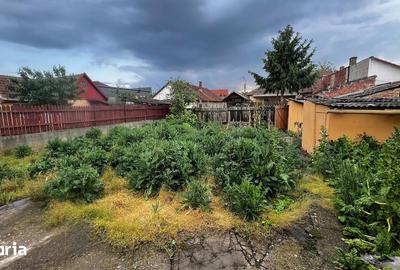 Casă cu 2 camere cu Teren 360 Mp în Central - 16