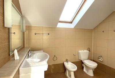 Casă individuală cu 6 camere cu Canalizare în Iancu Nicolae - 20