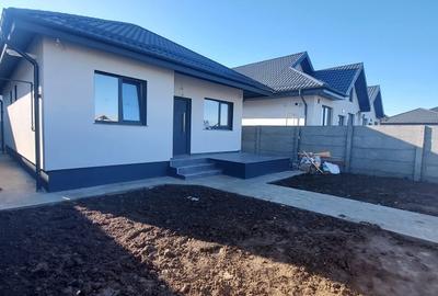 Casă Individuală Parter 3 Camere- Pantelimon - 1