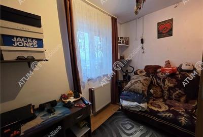 Apartament cu 3 camere decomandate si balcon etaj 1 in zona Gusterita - 8