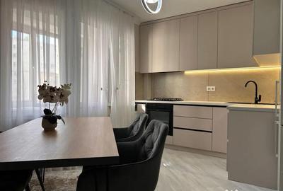 Apartament cu 2 camere decomandat în Metalurgiei