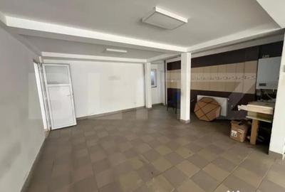 Spațiu comercial, de 160 mp, în Micro 11 - 7