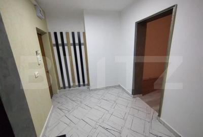????Apartament spa?ios cu 3 camere de vanzare in Beclean - 2