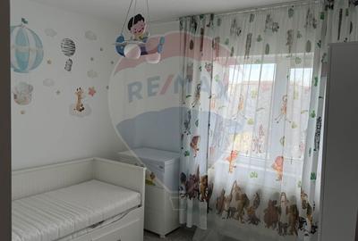 Apartament cu 3 camere decomandat, mobilat în Calea Severinului - 15