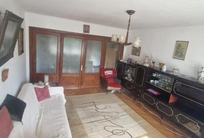 Apartament cu 3 camere decomandat în Est - 10