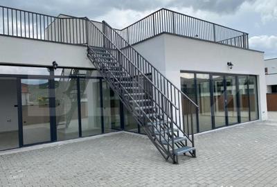 Apartament cu 4 camere decomandat în Baciu - 1