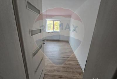 Apartament cu 2 camere decomandat în Orașul de Jos - 11