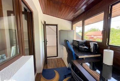 Casă cu 4 camere în Dumbrăveni - 1
