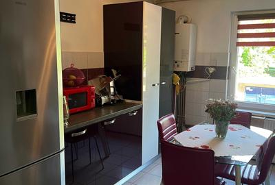 Apartament cu 2 camere decomandat în Central - 3
