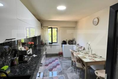 Apartament cu 3 camere decomandat în Central - 3