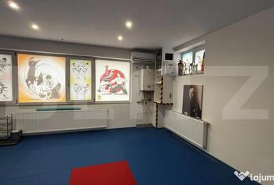 Spațiu comercial, de 82 mp, în Central - 1