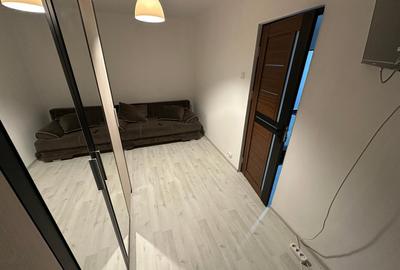 Apartament doua camere, 43mp, cartier Craiovita Noua, zona Niela Apartament doua camere, 43mp, cartier Craiovita Noua, zona Niela - 4