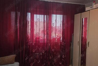 Garsonieră decomandată în Central - 2