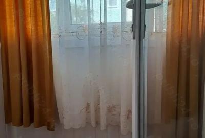 Proprietar garsoniera Mioritei str. Radu Negru - 8