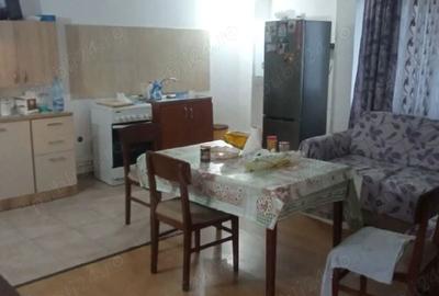 Casă cu 7 camere cu Teren 700 Mp în Cumpăna - 3