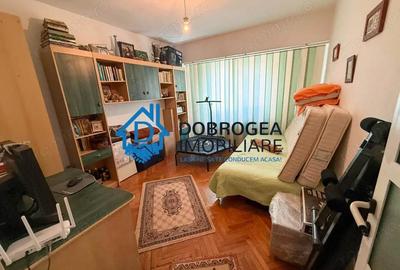 Apartament cu 2 camere decomandat în Ultracentral