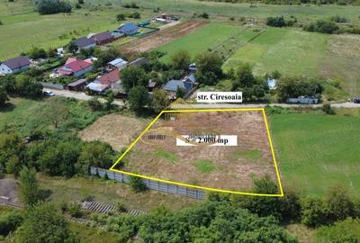 Teren de 2000 mp, în Central - 2