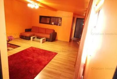 Casă cu 5 camere cu Canalizare în Central - 2