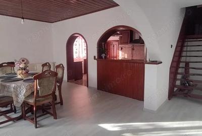 Casa de vanzare 5 camere P+M, Salard - 5