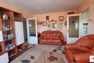 Apartament de vanzare , 2 camere + balcon. 50 mp - 2