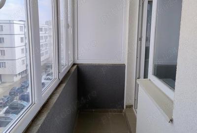 Apartament cu 2 camere decomandat în Berceni - 2