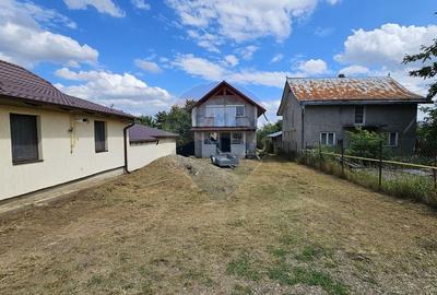 Casa / Vila, teren 1700mp,  in Lisaura-Ipotesti, Suceava - 6