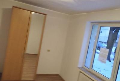 Apartament cu 3 camere semidecomandat, mobilat în Terezian - 3