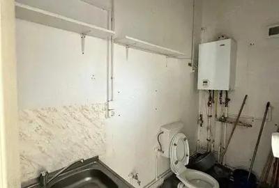 Semicentral - Inchiriere spatiu comercial - Str. Sinaia Semicentral - Inchiriere spatiu comercial - Str. Sinaia - 4