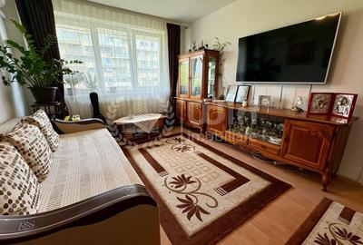 Apartament cu 2 camere semidecomandat, mobilat în Gheorgheni