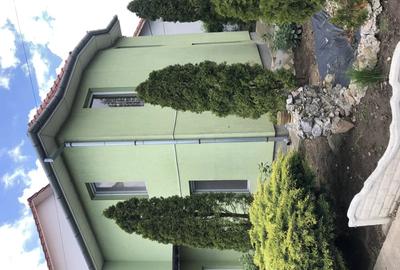 Casă cu 5 camere cu Teren 3000 Mp în Pădureni - 3