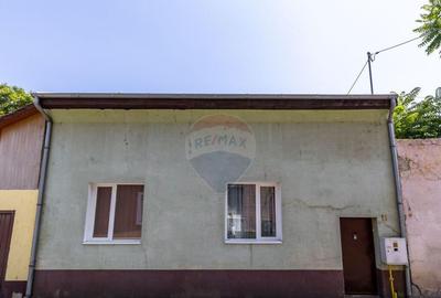 Casa de inchiriat 2 camere, curte intima zona cent... Casa de inchiriat 2 camere, curte intima zona cent... - 10